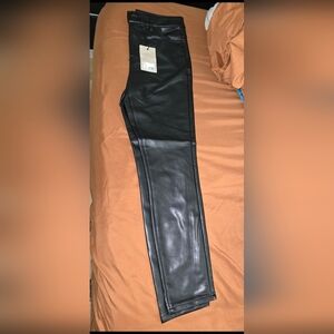 High-rise Faux Leather Skinny Pant